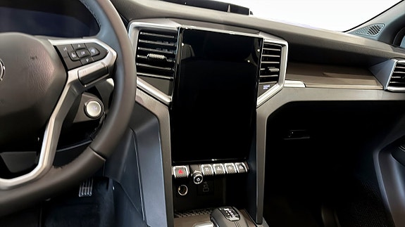 Volkswagen Amarok 9 of 22