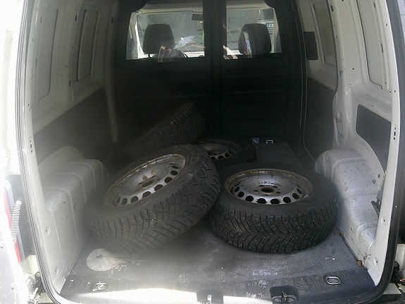 Volkswagen Caddy 4 of 4