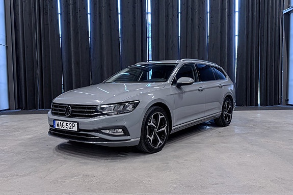 Volkswagen Passat 2 of 18