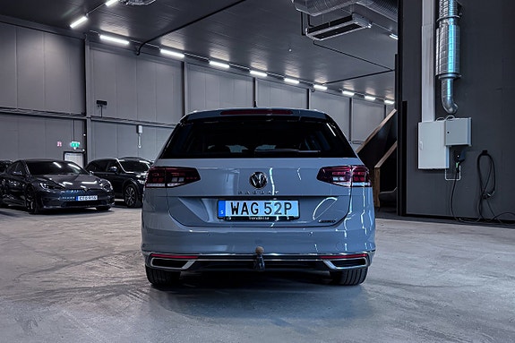 Volkswagen Passat 5 of 5