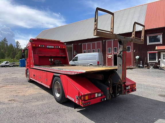 Bärgningsbil Scania P320 4x2 -2018 | Automat 4 of 9