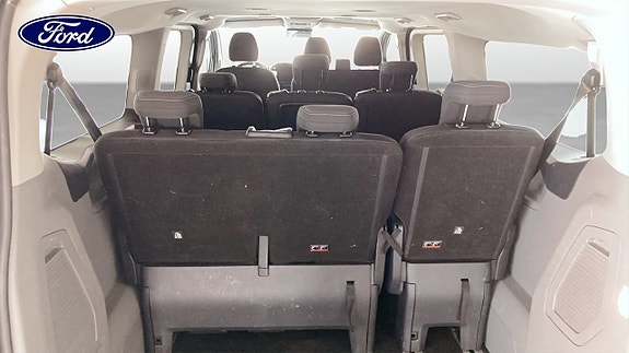 Ford Custom Tourneo 10 of 11