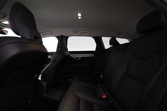 Volvo V90 11 of 17