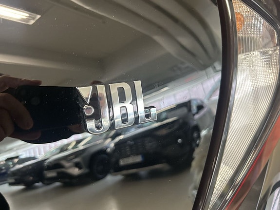 Toyota Aygo X 6 of 14