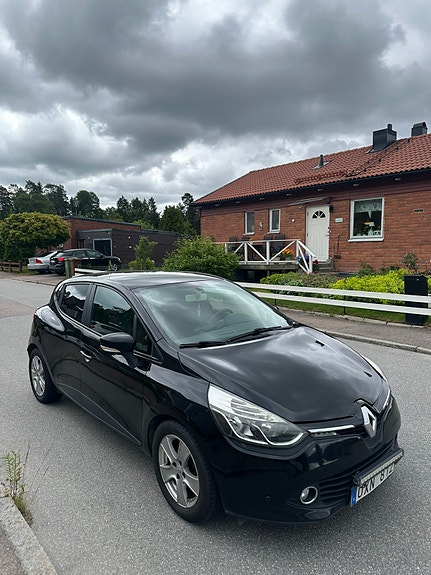 Renault Clio 2 of 5