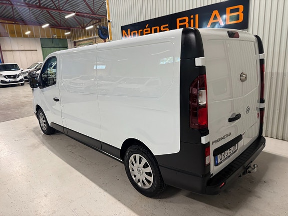 Nissan Primastar 4 of 13