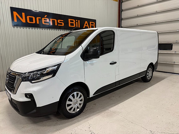 Nissan Primastar 2 of 13