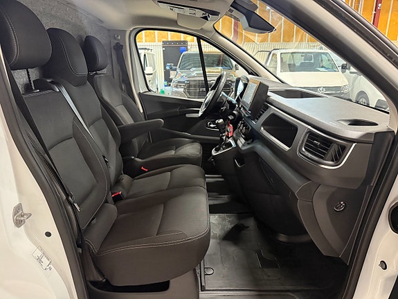 Nissan Primastar 10 of 13