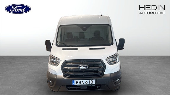 Ford Transit 8 of 12
