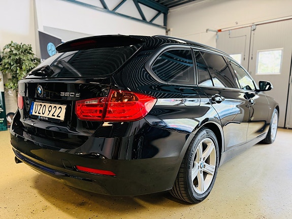 BMW 320d 10 of 21
