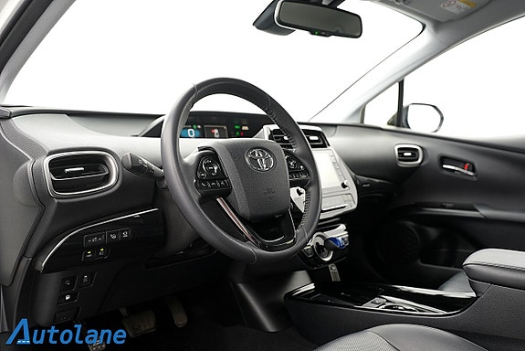 Toyota Prius 20 of 30