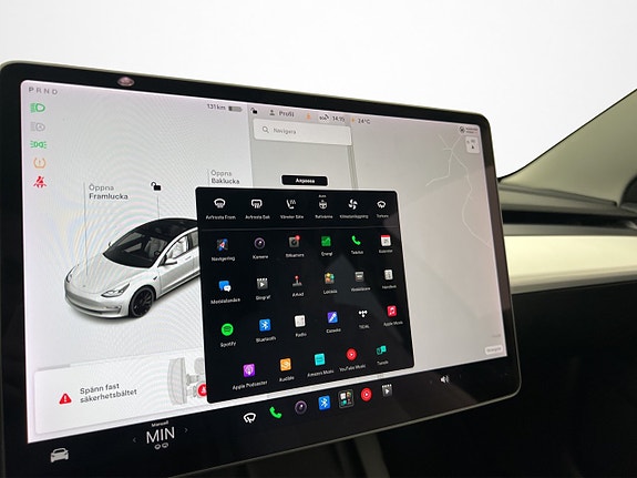 Tesla Model 3 15 of 30