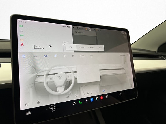 Tesla Model 3 19 of 30