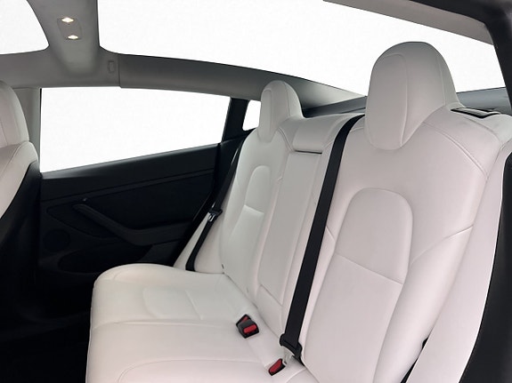 Tesla Model 3 23 of 30