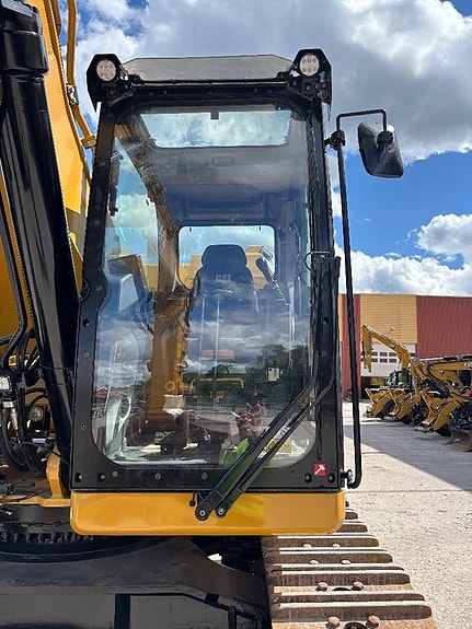 CAT 352 3 of 14