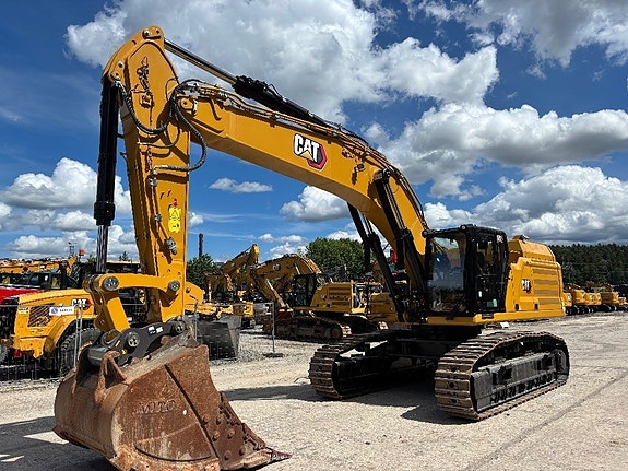 CAT 352 9 of 14