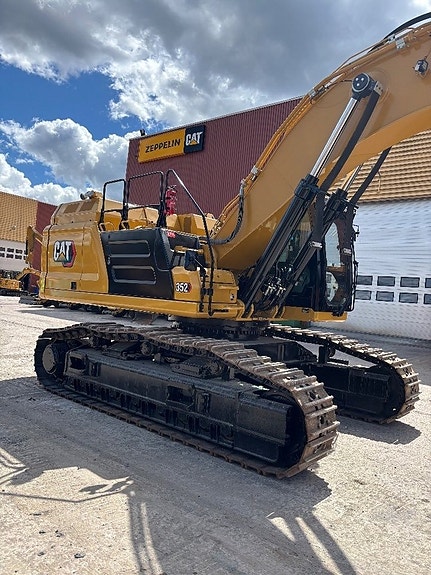 CAT 352 8 of 14