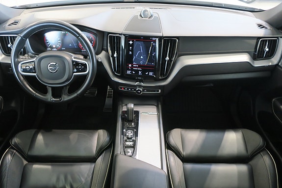 Volvo XC60 7 of 21