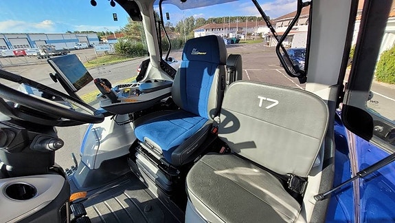 New Holland T7.315HD PLM 16 of 20