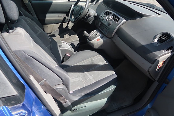 Renault Scenic II 9 of 15