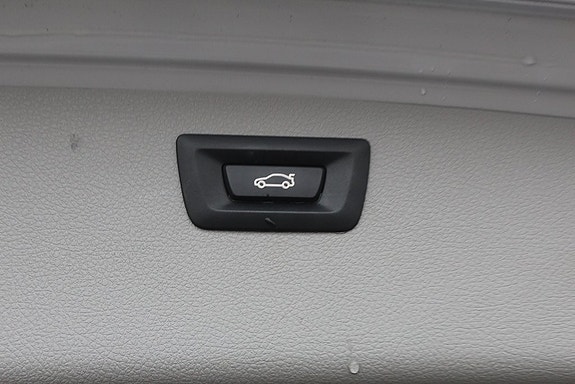 BMW 318d 23 of 24
