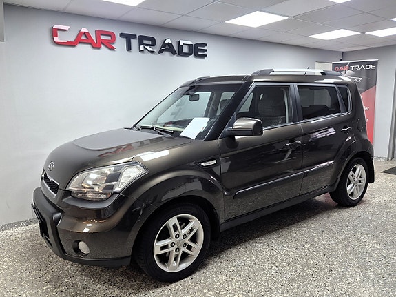Kia Soul 2 of 5