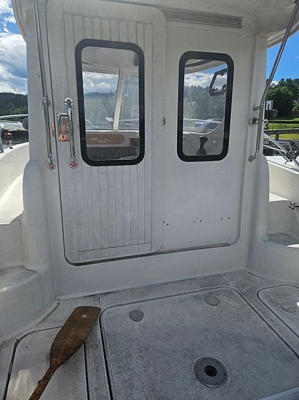 Örnvik 580 pilot house 5 of 5
