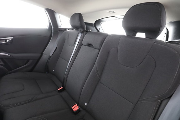 Volvo V40 13 of 30