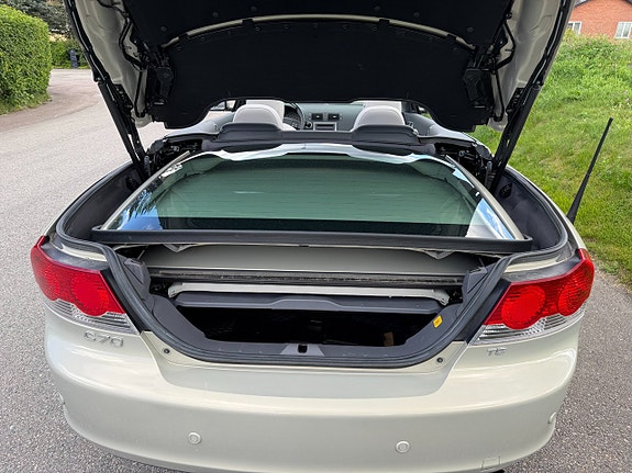 Volvo C70 8 of 13