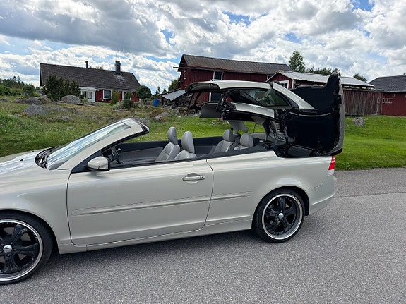 Volvo C70 7 of 13