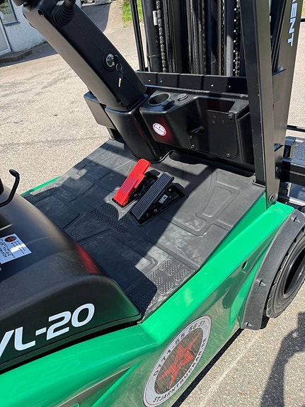 EP 2.0 ton NY gaffeltruck litium omgående leverans 7 of 12