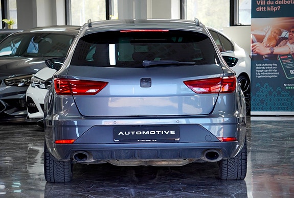 Seat Leon 3 of 5