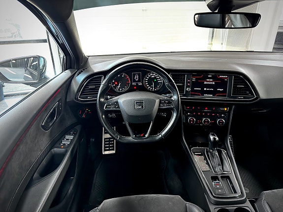 Seat Leon 11 of 17