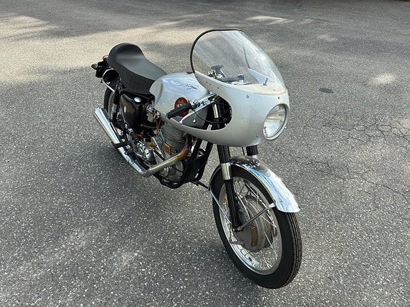 BSA A 10 SUPER ROCKET 3 of 30
