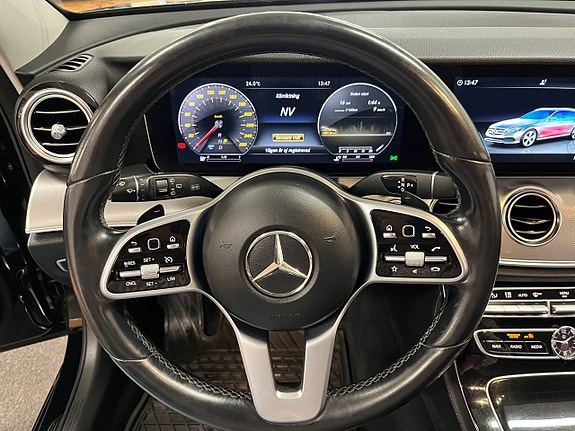 Mercedes-Benz E200 16 of 28