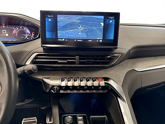 Peugeot 5008 10 of 16