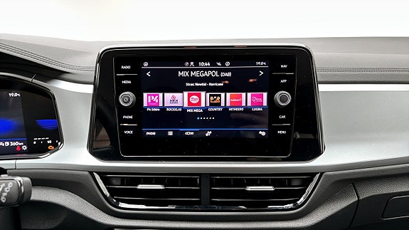Volkswagen T-Roc 9 of 12