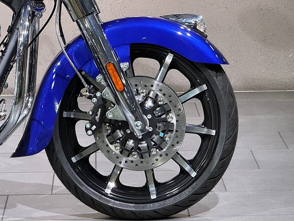 Indian CHIEFTAIN LTD 4 of 7