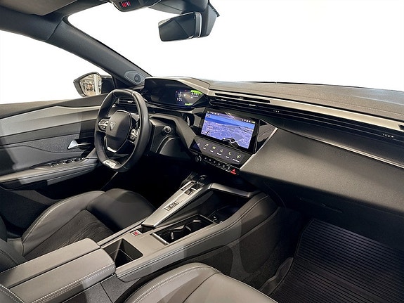 Peugeot 408 11 of 15
