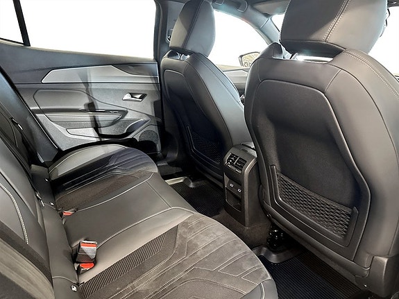 Peugeot 408 12 of 15