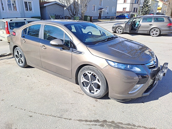 Opel Ampera 2 of 5