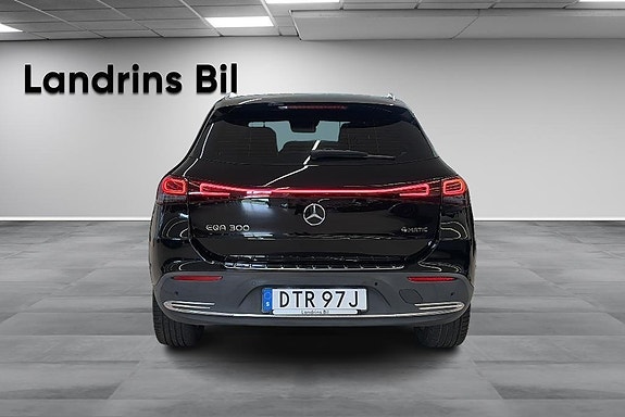 Mercedes-Benz EQA300 4 of 5