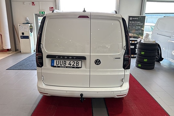 Volkswagen Caddy 7 of 8