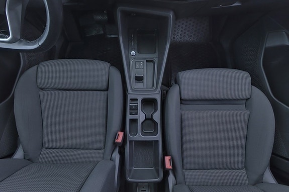 Volkswagen Caddy 9 of 18