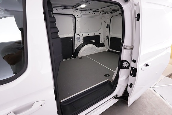 Volkswagen Caddy 13 of 18