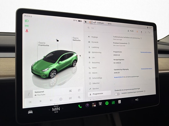 Tesla Model Y 26 of 29