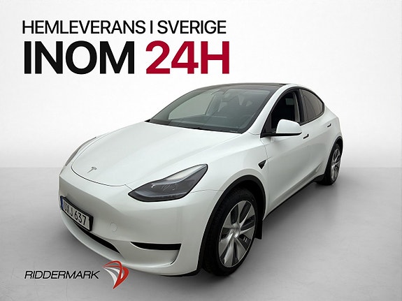 Tesla Model Y 4 of 29