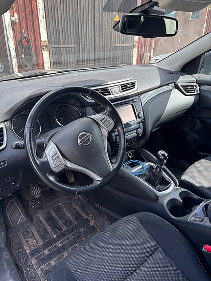 Nissan Qashqai 3 of 5