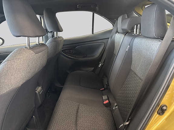 Toyota Yaris Cross 9 of 14