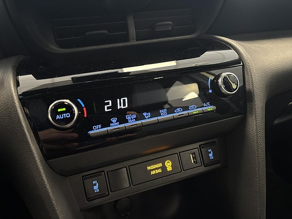 Toyota Yaris Cross 14 of 14